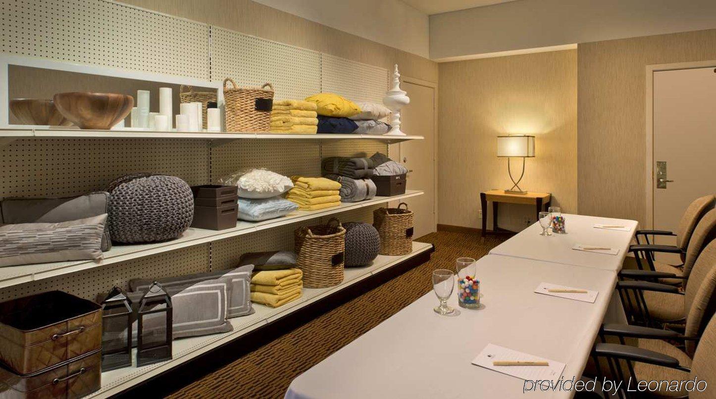 Doubletree By Hilton Downtown Hotel Minneapolis